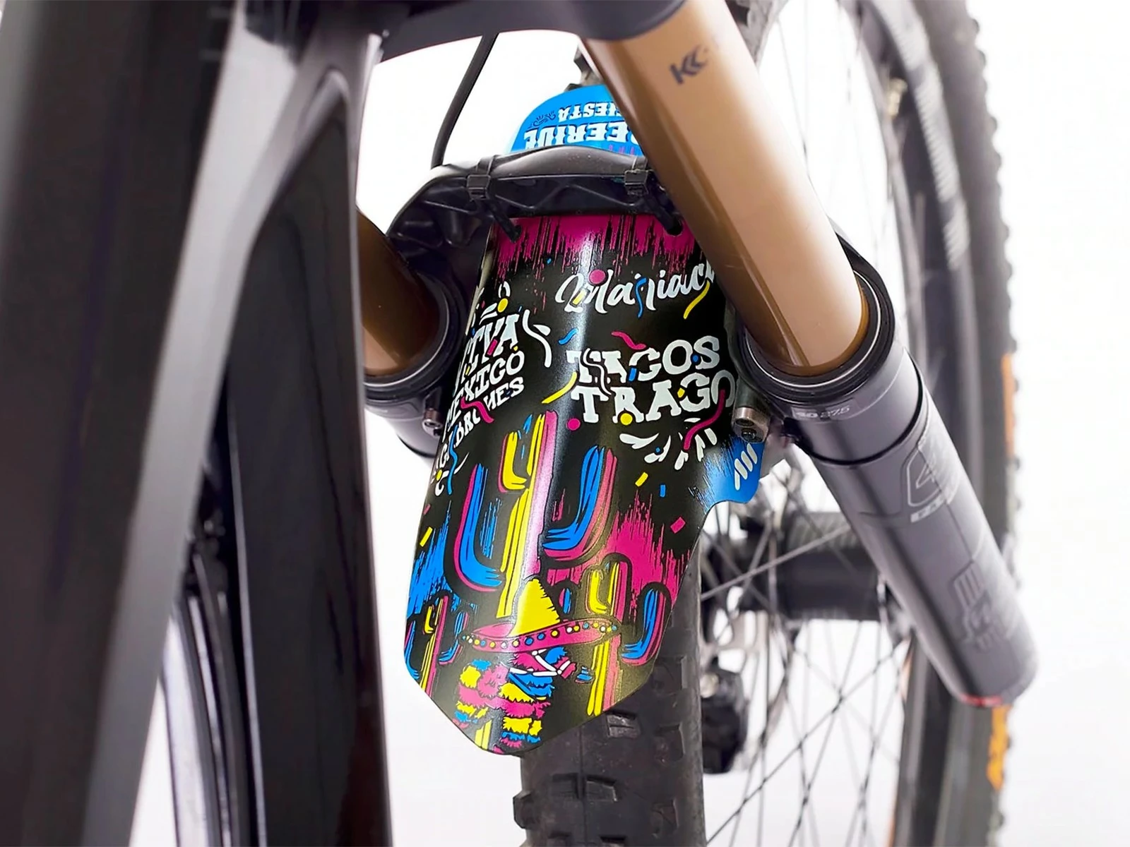 All-mountain-style AMS Garde Boue Avant Freeride Fiesta Mud Guard 3 All-mountain-style AMS Garde Boue Avant Freeride Fiesta Mud Guard – Image 3