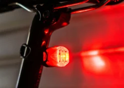 LEZYNE Lampes Avant Arrière Femto USB Drive -SRAM Soldes lezyne lampes avant arriere femto usb drive 2