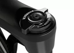 ROCKSHOX Fourche Lyrik Select Charger RC 27.5'' Déport 46mm Boost 15x110 150mm -SRAM Soldes rockshox fourche lyrik select charger rc 275 deport 46mm boost 15x110 150mm 4