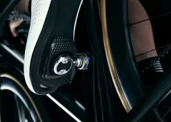 WAHOO FITNESS Bundle Kickr Rollr + Pédales Speedplay Powerlink Zero -SRAM Soldes wahoo fitness bundle kickr rollr pedales speedplay powerlink zero 10